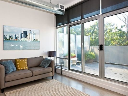 Porte da patio in vetro scorrevole personalizzate leggere con vetro temperato isolato