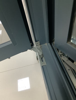 Swing Out Customized Egress Window Powder Rivestito E Funzionamento Liscio