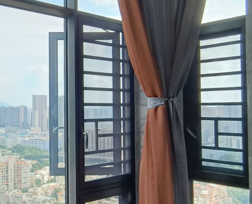 Cornice di alluminio con finestre d'alluminio con vetro isolante temperato