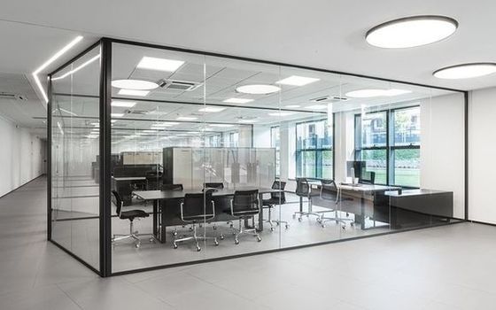 Pareti divisorie in vetro di design moderno Isolato acustico Pareti divisorie in vetro commerciale