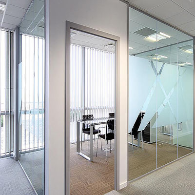 Pareti divisorie in vetro residenziale personalizzate facile da pulire Divider in vetro in alluminio