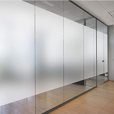 Parete divisoria in vetro a profilo di alluminio