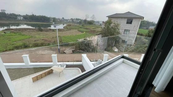 Barricata in vetro senza telaio in alluminio