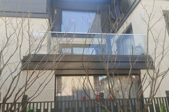 Barricata di vetro in alluminio per balcone