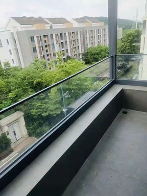 Balustrade di vetro a canale trasparente con vetro temperato