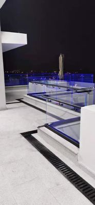 Moderna ringhiera di vetro in alluminio a canale U
