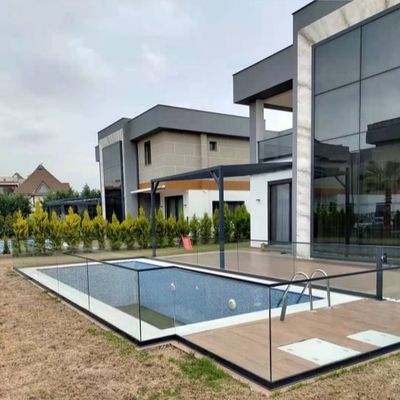 Barricata di vetro di design moderno, balcone, guinzaglio, ringhiera di vetro per interni e esterni