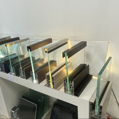 Pareti di vetro Morden 8+8mm vetro laminato temperato in alluminio