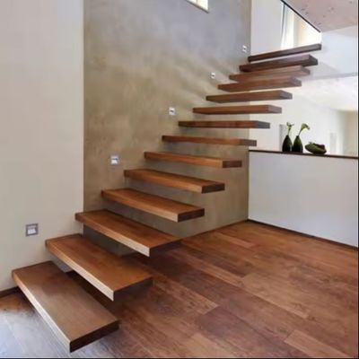 Villa Design Scala galleggiante Stringer in acciaio invisibile con ringhiera in vetro a battistrada in legno