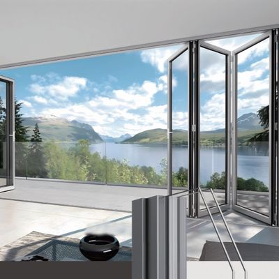 Meccanismo di chiusura sicuro Porte in vetro pieghevole in alluminio in argento/bianco/nero/adattate per gli istituti educativi
