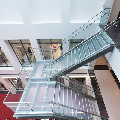 Ringhiera per scale in vetro con profilo a U in alluminio con telaio corrimano per scale con morsetto in vetro