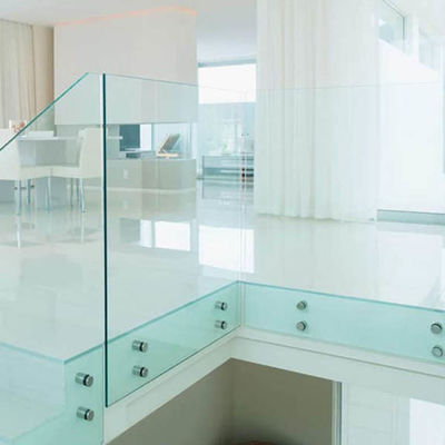 Pietra regolabile in acciaio inossidabile senza telaio montata su corrimano di vetro