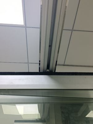 Resistenza ai tifoni Porta bifold in vetro temperato Alta sicurezza Personalizzabile