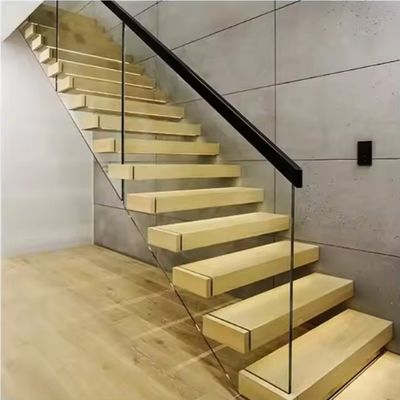 Villa Design Scala galleggiante Stringer in acciaio invisibile con ringhiera in vetro a battistrada in legno